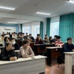 Борьба с наркотиками и киберугрозами: студенты УККЭТ получили важные знания